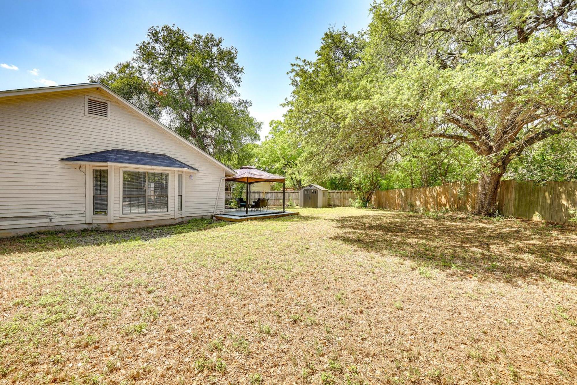 Spacious San Antonio Home Google Fiber, Game Room Kültér fotó